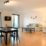 Castle View Apartment, Lisbon 2